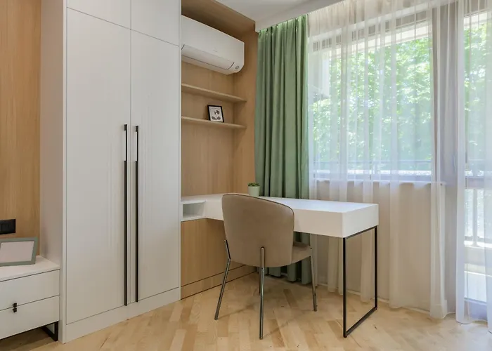 アパート Modern In Center I Steps From By Flat Mаnаger