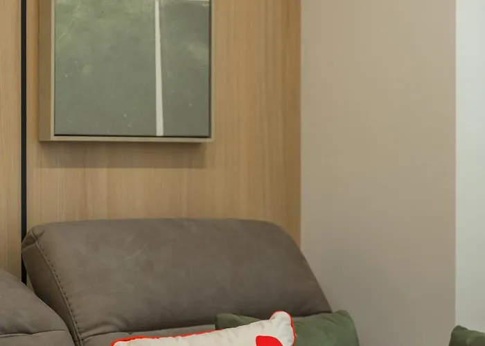 Modern In Center I Steps From By Flat Mаnаger ヴァルナ