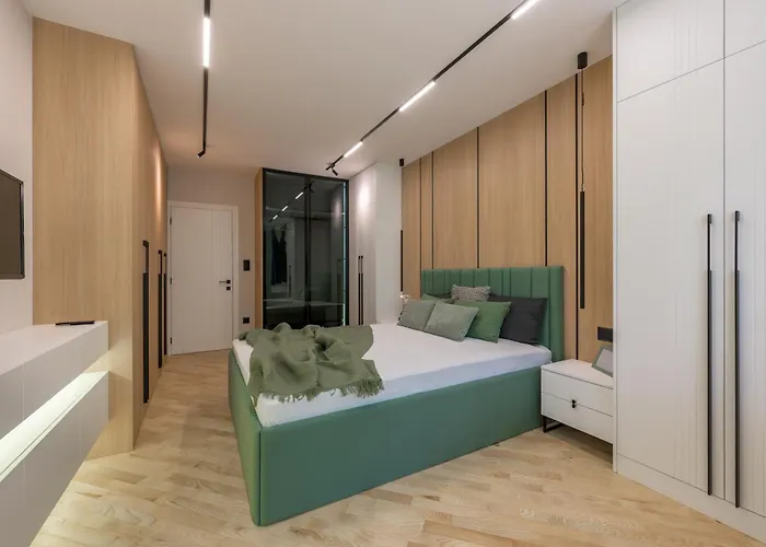 Modern In Center I Steps From By Flat Mаnаger